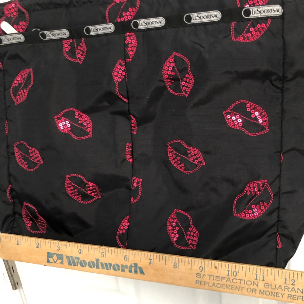 LeSportsac Sequin Lips Tote & Pouch Black Red Pink Zipper Nylon Hot - Picture 14 of 16